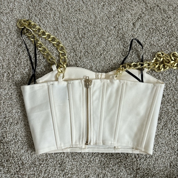 corset top with gold chain - Picture 2 of 3